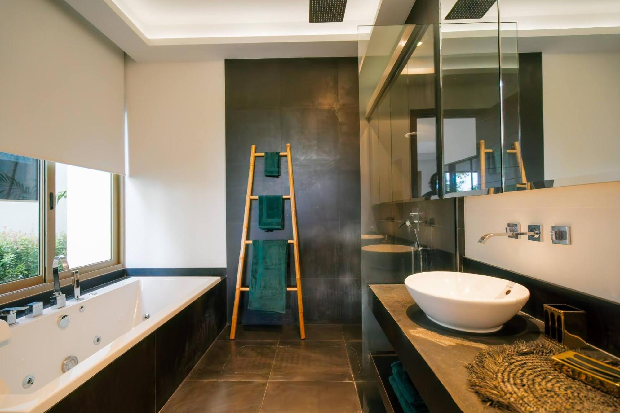 Seaview Villa Near Naithon Beach Phuket Экстерьер фото